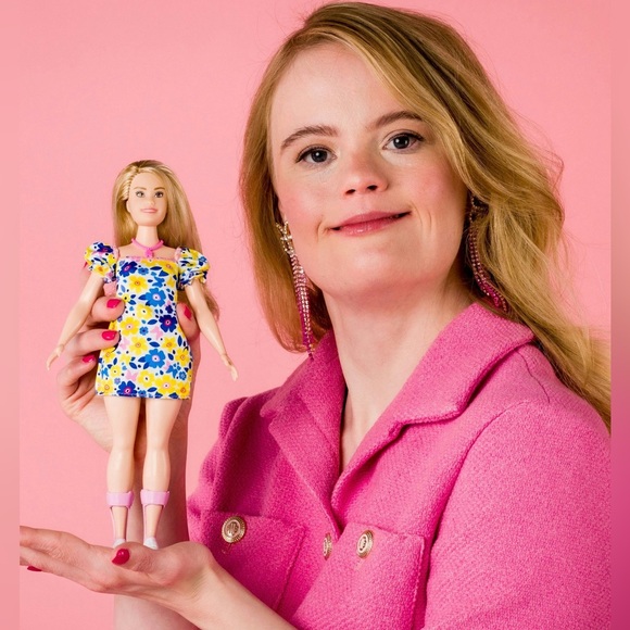 New! Barbie Fashionistas Doll #208 with Down Syndrome - Picture 7 of 16